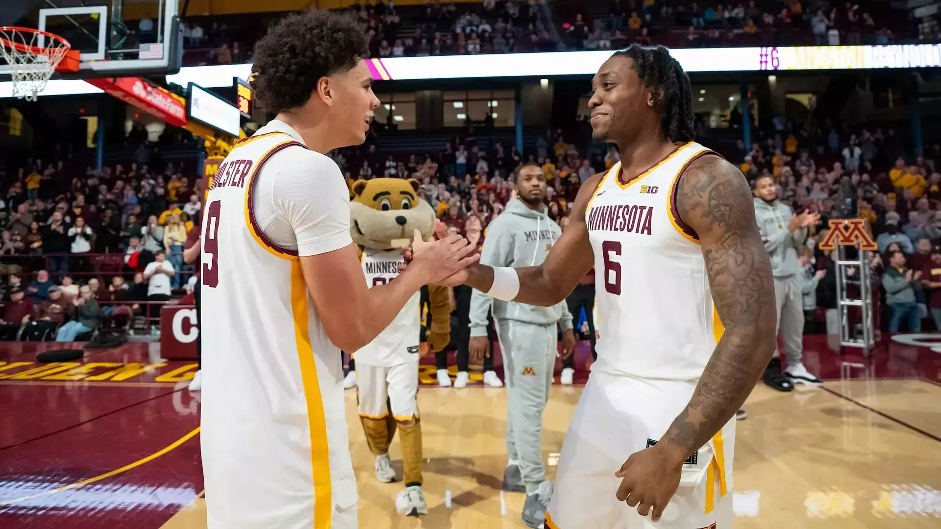 Nedávno klopal na dvere NBA, teraz mieri Reynolds do Lučenca